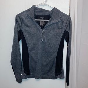 Women’s exercise shirt